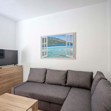 Aris Luxury Apartments Пефкохорі Екстер'єр фото