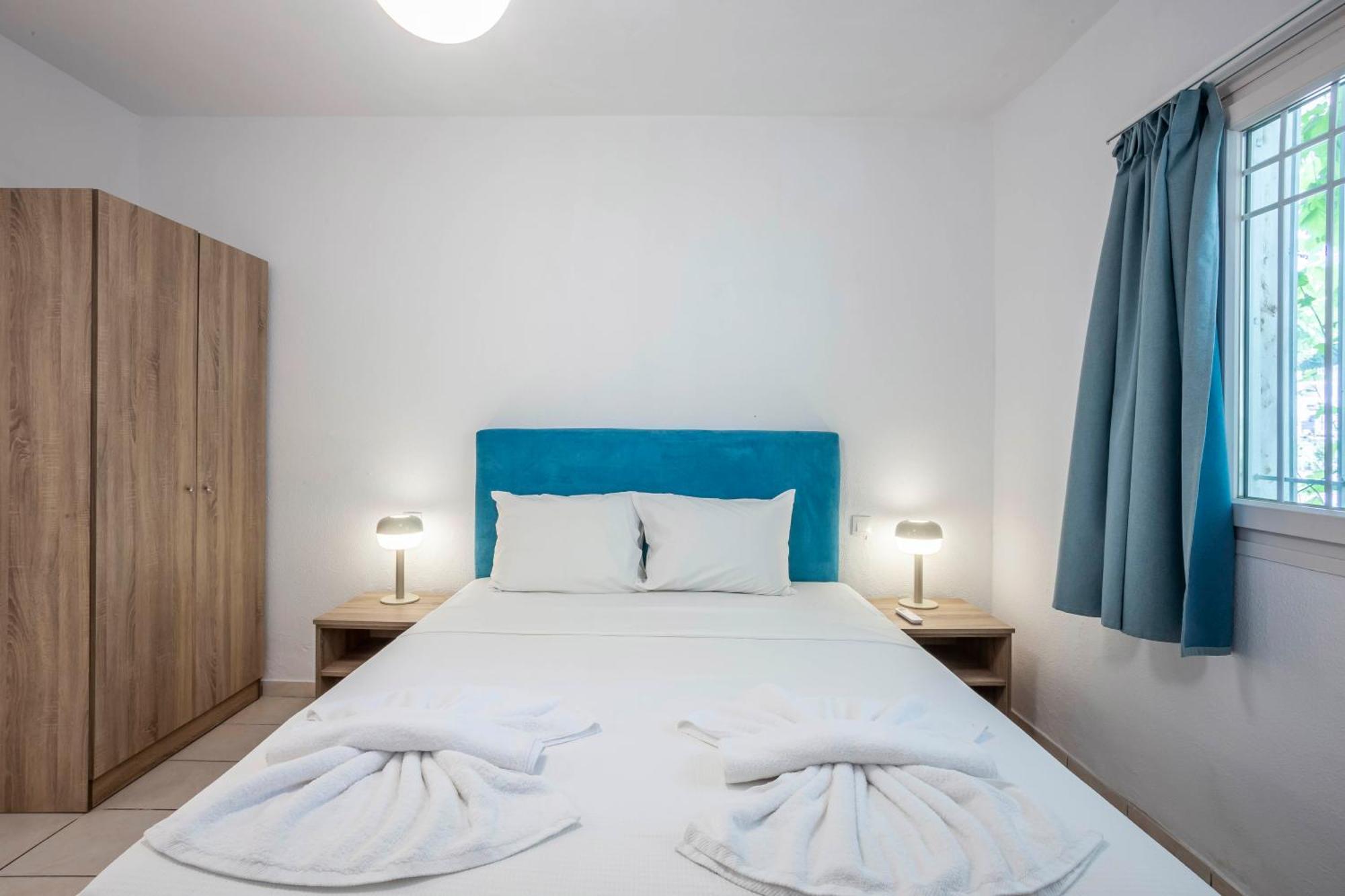 Aris Luxury Apartments Пефкохорі Екстер'єр фото