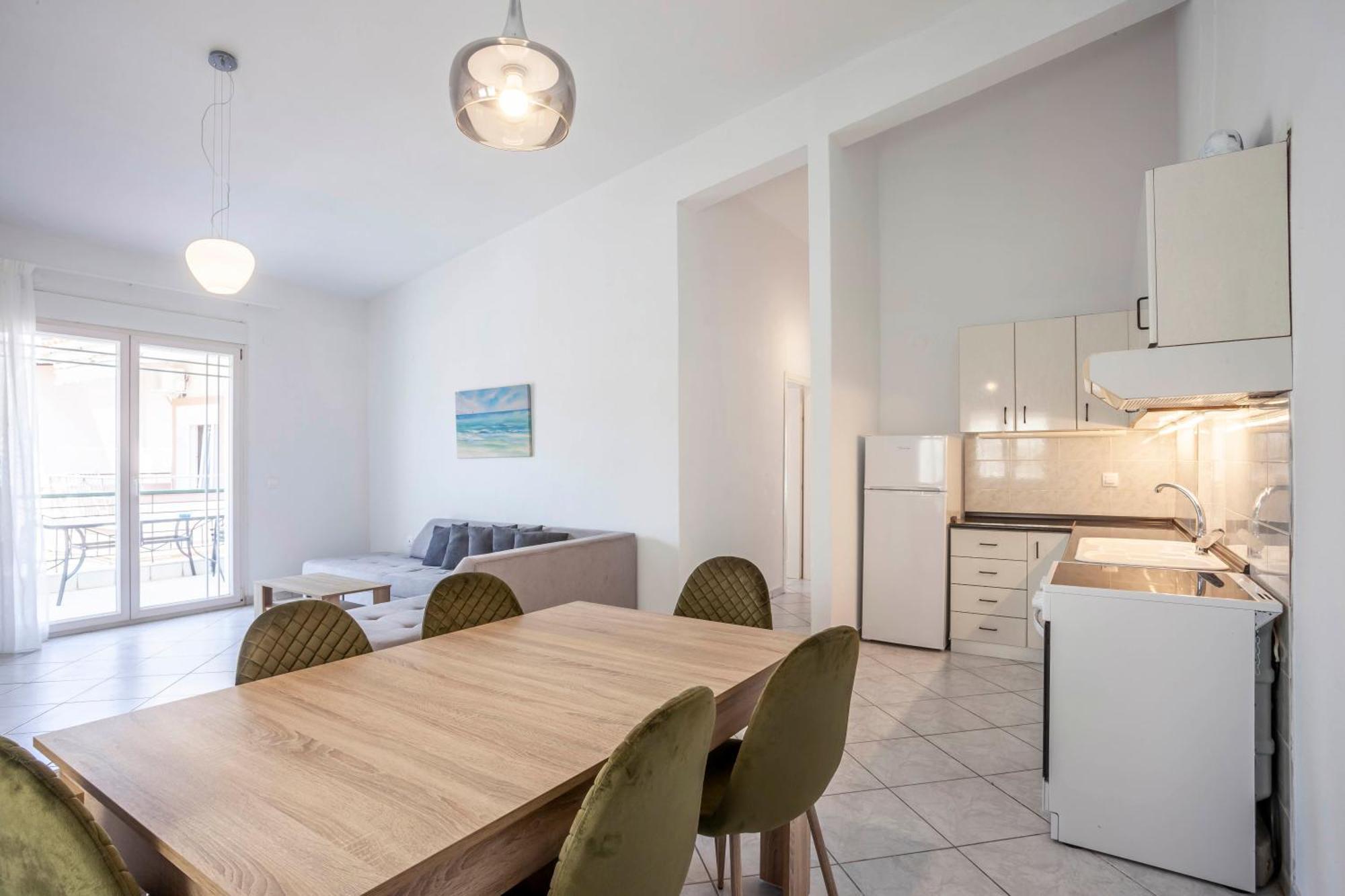 Aris Luxury Apartments Пефкохорі Екстер'єр фото