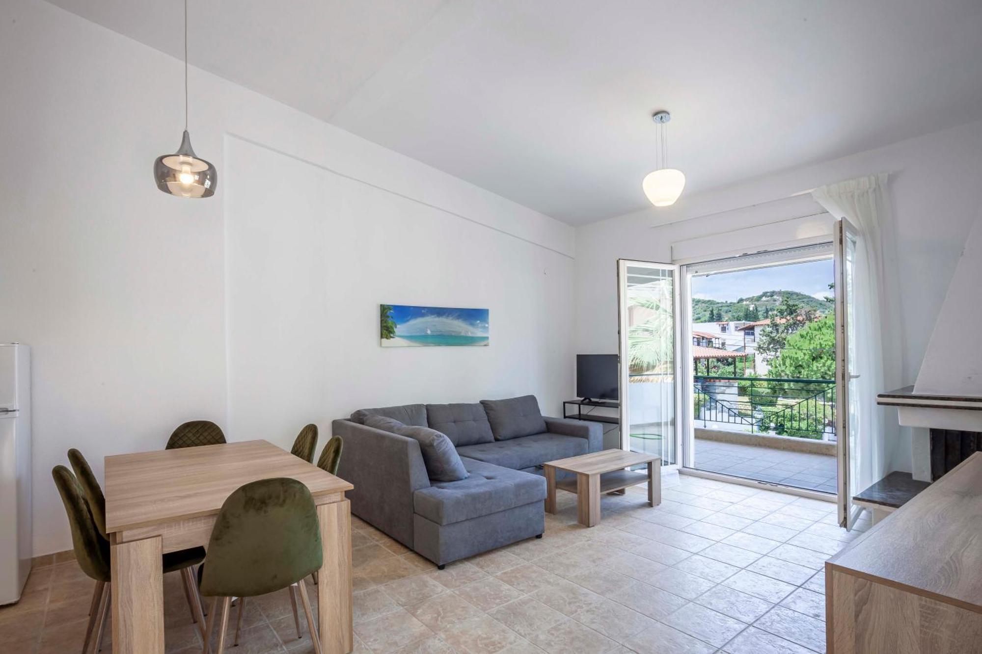 Aris Luxury Apartments Пефкохорі Екстер'єр фото