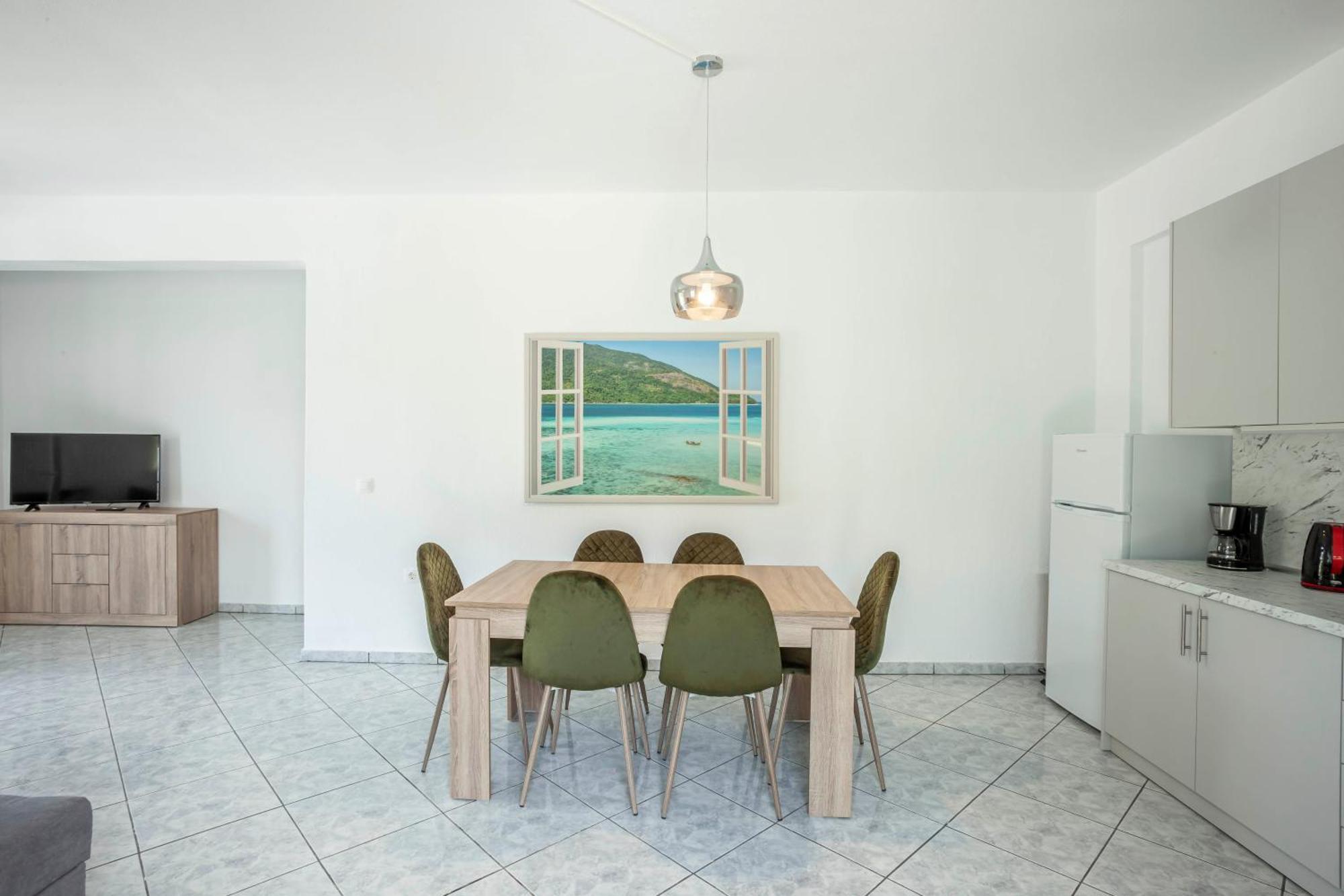 Aris Luxury Apartments Пефкохорі Екстер'єр фото